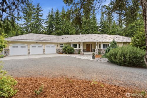 114 Headwaters Ln, Port Angeles, WA, 98362-7165 | Card Image