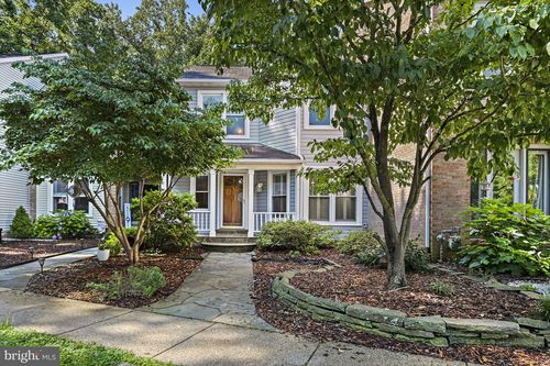 9405 Odyssey Ct, Burke, VA, 22015-1910 | Card Image