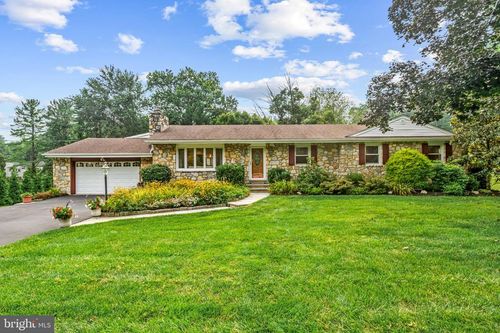 168 Woodstock Rd, VILLANOVA, PA, 19085-1417 | Card Image