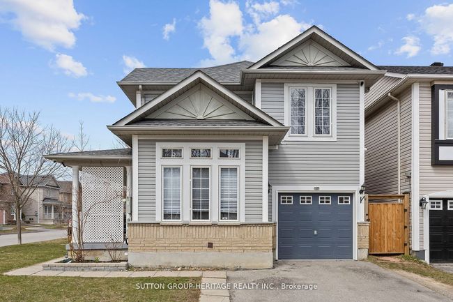 17 Hirons Dr, House other with 3 bedrooms, 3 bathrooms and 2 parking in Ajax ON | Image 4
