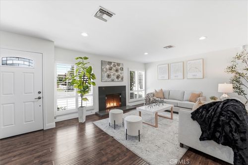 9393 Ethel St, Cypress, CA, 90630-2815 | Card Image