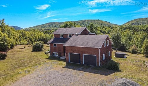 420 Highway 246, Wentworth, NS, B0M1Z0 | Card Image