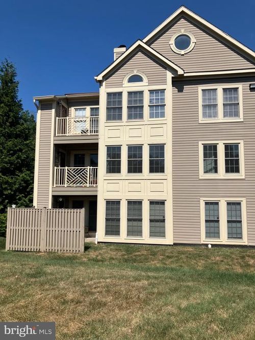 unit-412a-12005 Ridge Knoll Dr, FAIRFAX, VA, 22033-4631 | Card Image