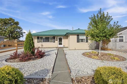 1442 W Lee Street, Moses Lake, WA, 98837 | Card Image