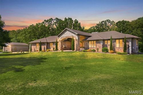 2279 Stony Point Dr, Mountain Grove, MO, 65711-2513 | Card Image
