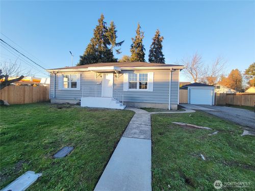131 S 64th St, Tacoma, WA, 98408-7405 | Card Image