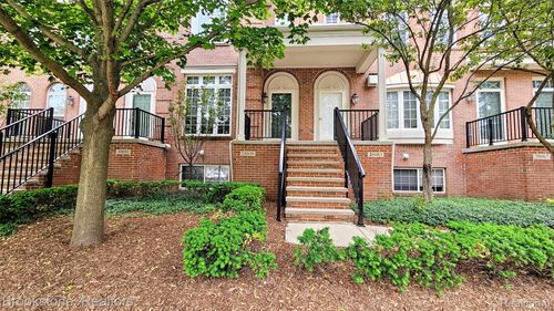 20059 Rodeo Ct, Southfield, MI, 48075-1280 | Card Image