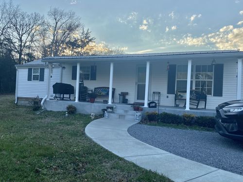 323 Buzzard Roost Rd, Chapel Hill, TN, 37034-7024 | Card Image