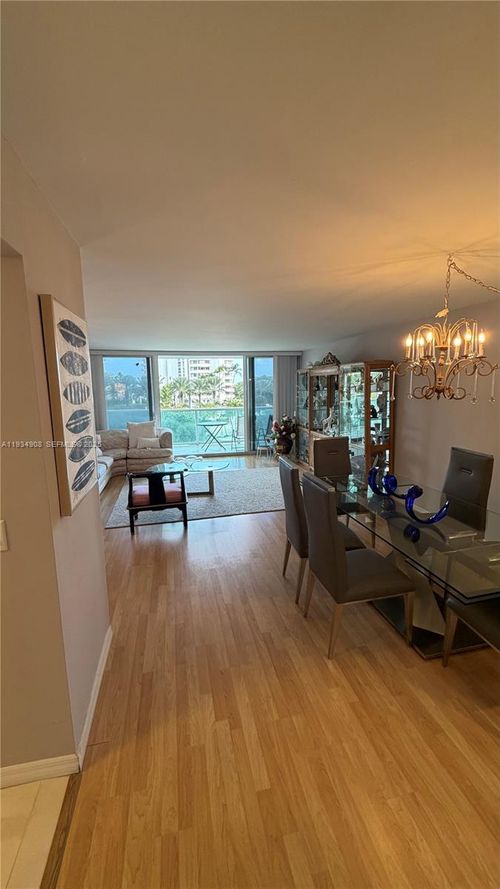apt-306-100 Bayview Dr, Sunny Isles Beach, FL, 33160-4752 | Card Image