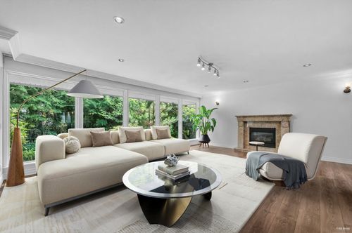 341 Rabbit Lane, West Vancouver, BC, V7S1J1 | Card Image