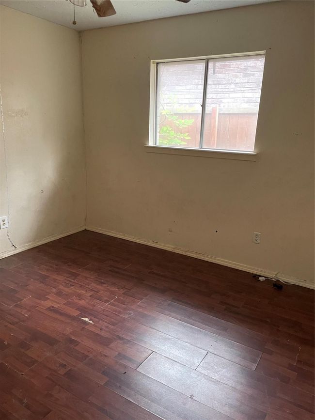 814 Deercrest St, House other with 3 bedrooms, 2 bathrooms and 1 parking in Channelview TX | Image 8