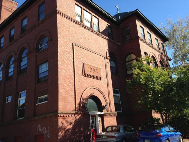 APT-203 - 521 Pine St, Condo with 2 bedrooms, 1 bathrooms and null parking in Manchester NH | Image 4