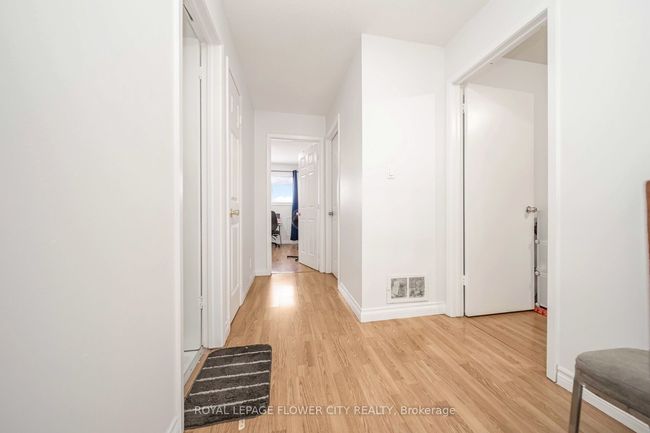 433 Hansen Rd N, House other with 4 bedrooms, 3 bathrooms and 2 parking in Brampton ON | Image 18