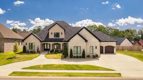 1630 Dolphin Dr, Conway, AR, 72034-8143 | Card Image