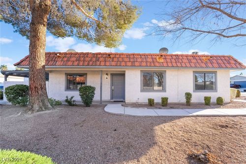 unit-a-1024 Willow Tree Dr, Las Vegas, NV, 89128-3367 | Card Image