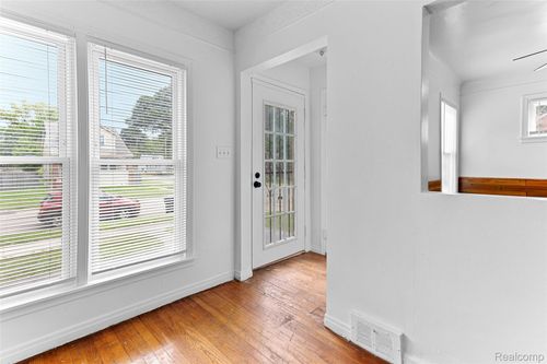 4501 Woodhall St, Detroit, MI, 48224-2224 | Card Image