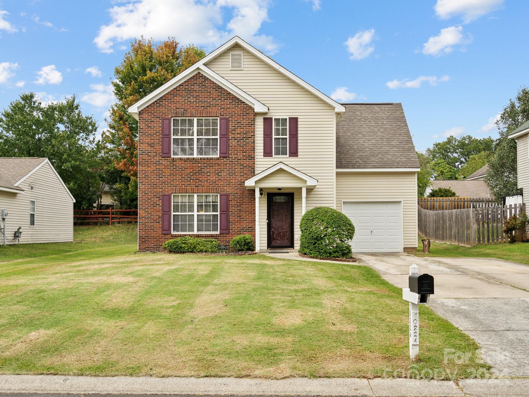 Illoria Dr, Charlotte, NC 28273