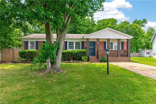 903 Susan Ct, Hampton, VA, 23661-1149 | Card Image