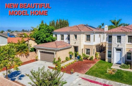 17413 Siena Ln, Fountain Valley, CA, 92708-3515 | Card Image