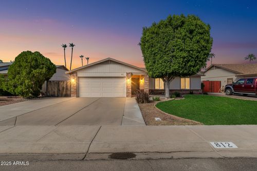 812 W Rosal Pl, Chandler, AZ, 85225-2632 | Card Image