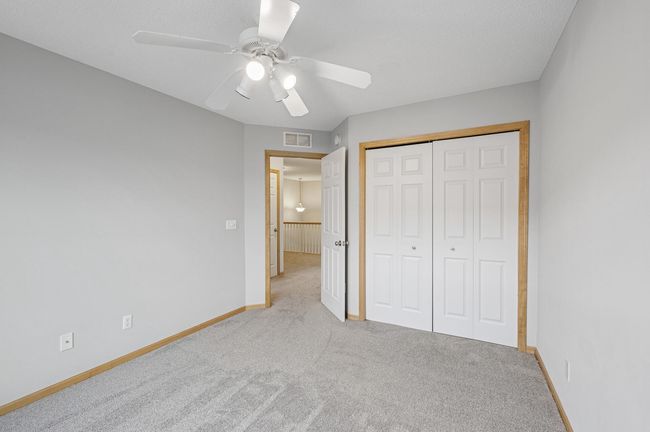 7539 12 Th St N, Townhouse with 3 bedrooms, 3 bathrooms and null parking in Oakdale MN | Image 22