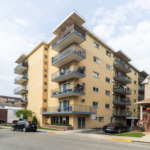 apt-102-320 Circle Ave, Forest Park, IL, 60130-1662 | Card Image