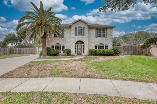 7617 Del Rio Dr, Corpus Christi, TX, 78413-6119 | Card Image