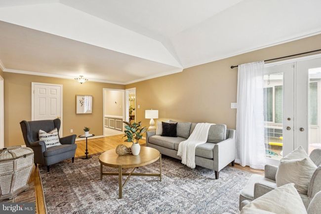 11100 Flora Lee Dr, House other with 4 bedrooms, 4 bathrooms and null parking in Fairfax Station VA | Image 9