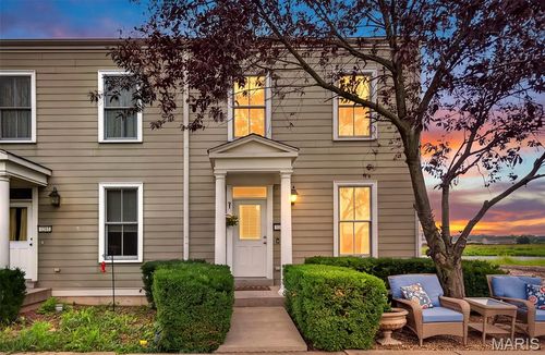3201 S Civic Green Way, St Charles, MO, 63301 | Card Image