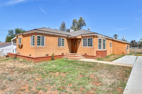 18266 Roberts, Riverside, CA, 92508 | Card Image