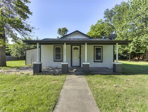 10244 Saint Patrick Dr, Midwest City, OK, 73130-4656 | Card Image