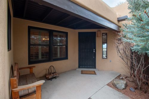 2844 Plaza Verde, Santa Fe, NM, 87507 | Card Image