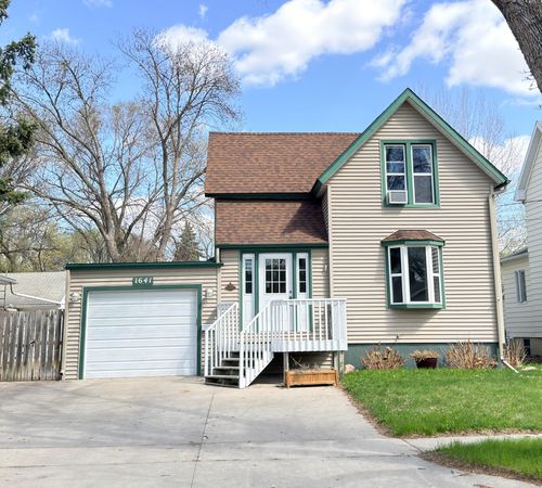 1641 8th Avenue S, Fargo, ND, 58103 | Card Image