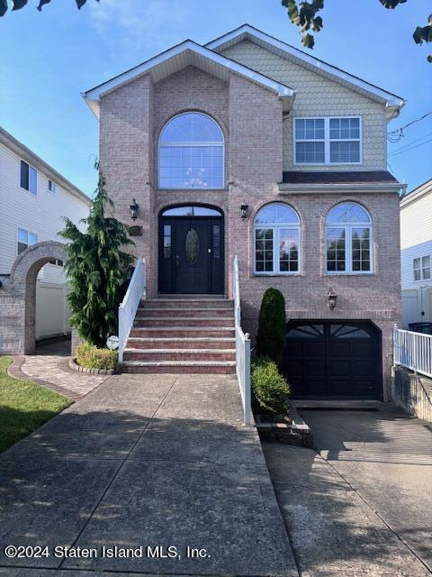 Churchill Ave, Staten Island, NY 10309