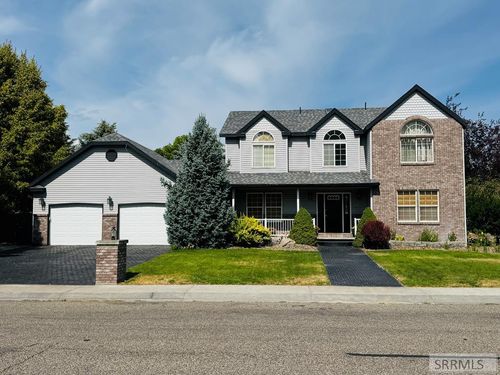 1300 Lyn Dr, Blackfoot, ID, 83221-3661 | Card Image