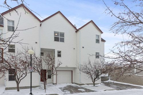 30 - 200 Hidden Hills Terrace Nw, Home with 2 bedrooms, 1 bathrooms and 2 parking in Calgary AB | Card Image