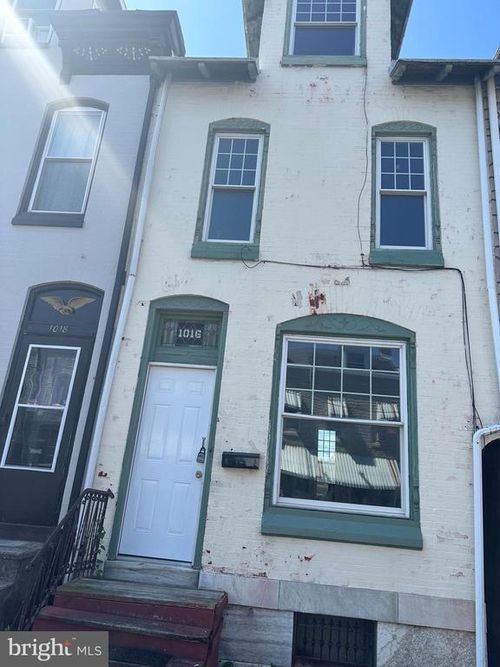 1016 Spring St, READING, PA, 19604-2206 | Card Image