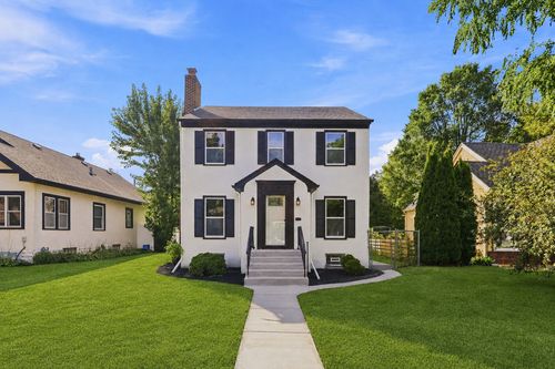 1515 Upton Ave N, Minneapolis, MN, 55411-2828 | Card Image