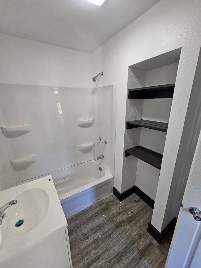 1-2 - 501 E 9 Th St, Home with 6 bedrooms, 2 bathrooms and null parking in Merrill WI | Image 13