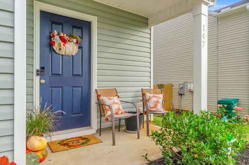 147 Field Crest Ln, Gaffney, SC, 29341-3226 | Card Image