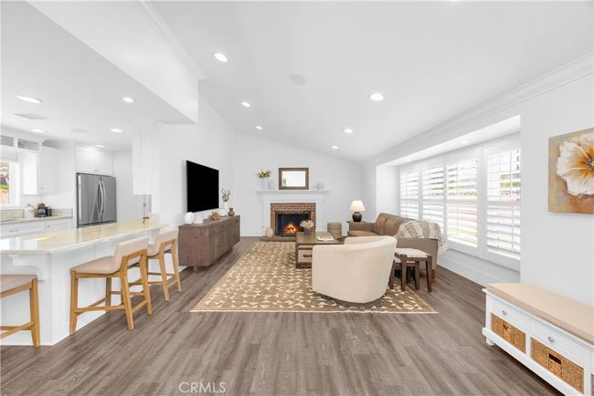 3181 Druid Ln, House other with 3 bedrooms, 2 bathrooms and 2 parking in Rossmoor CA | Image 7