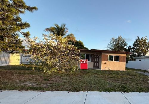 5631 Branch St, Hollywood, FL, 33021-4550 | Card Image