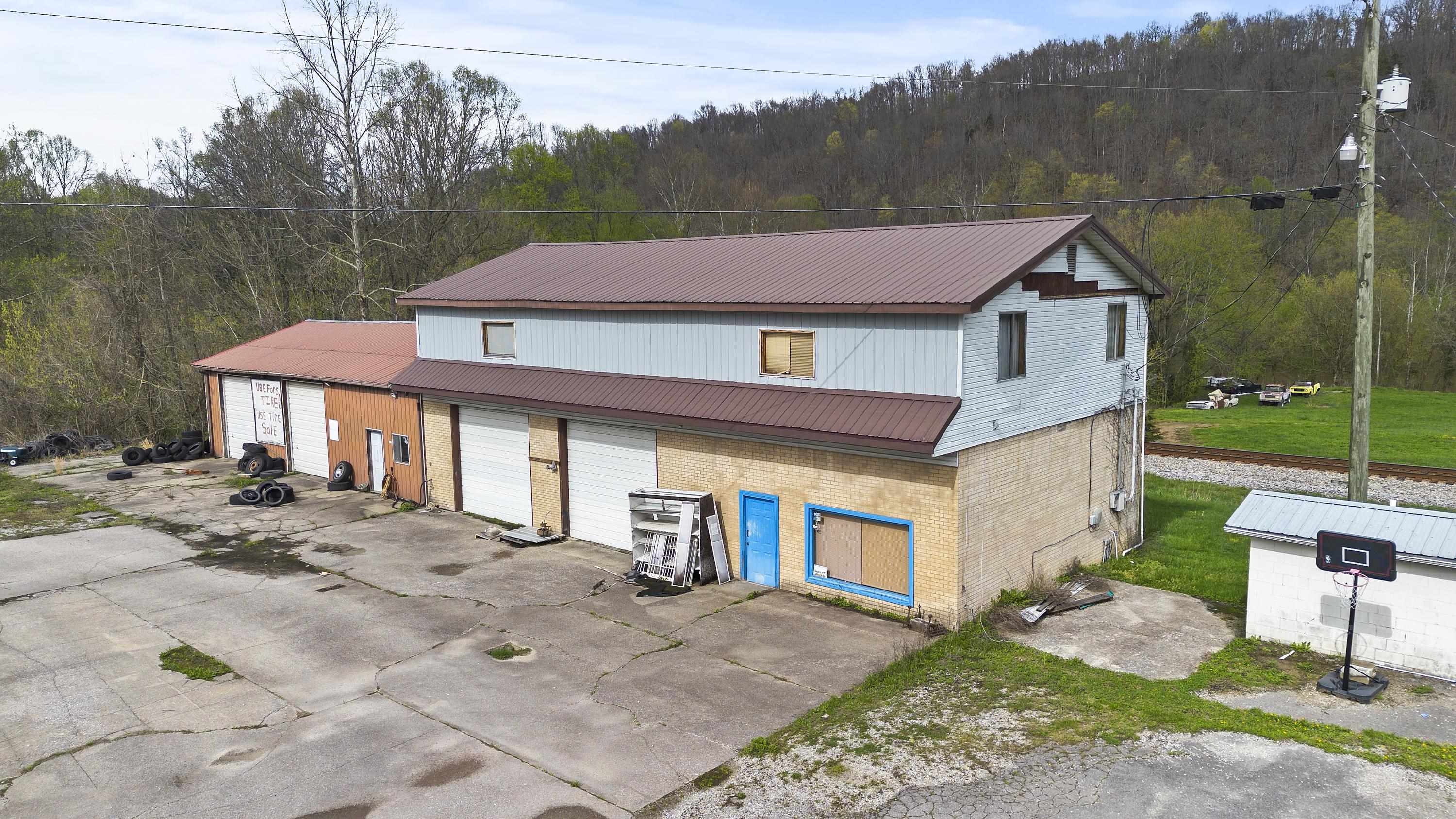 Commercial Sale in Louisa 3