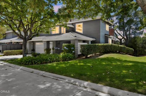 4655 Club View Dr, Westlake Village, CA, 91362-4349 | Card Image