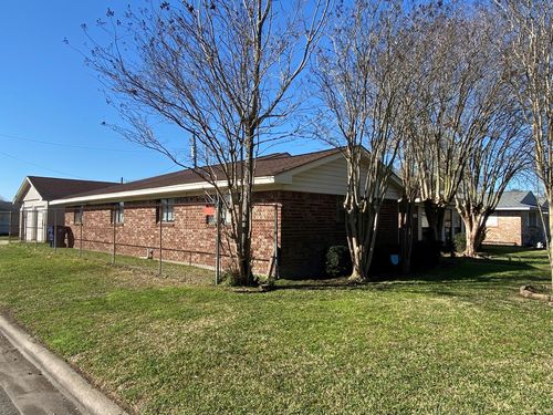 2801 6th Ave N, Texas City, TX, 77590-6909 | Card Image