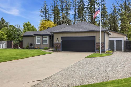 15714 N Gleneden Dr, Spokane, WA, 99208-8283 | Card Image