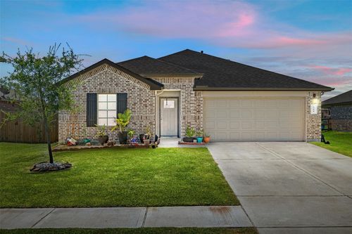 329 Kickapoo Dr, Anahuac, TX, 77514-1966 | Card Image