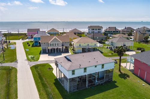 2297 Martinique, Crystal Beach, TX, 77650 | Card Image