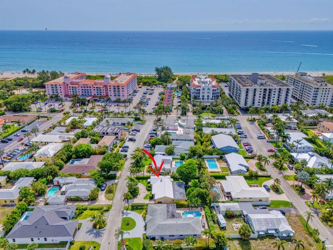 124 Sandal Ln, House other with 3 bedrooms, 2 bathrooms and null parking in Palm Beach Shores FL | Image 37