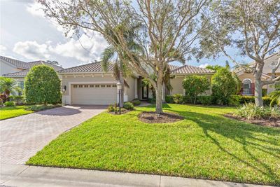 7675 Silverwood Court, House other with 3 bedrooms, 2 bathrooms and null parking in Lakewood Ranch FL | Image 1